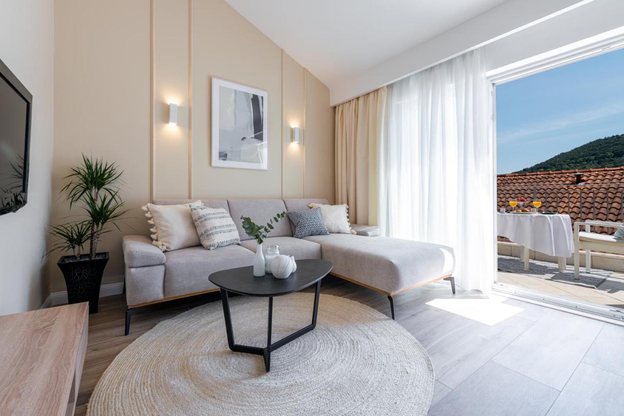 Apartment Boro 4 *